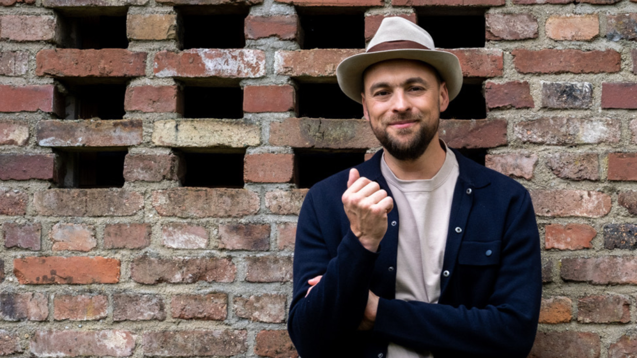 Portrait Max Mutzke, Foto:  Amélie Siegmund & Insta @raw__souls